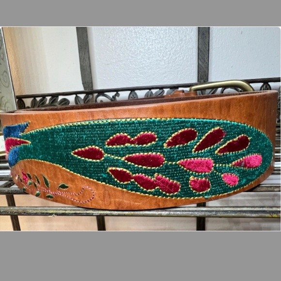 Linea Pelle Leather Embroidered Colorful Peacock Floral Bohemian Festival Belt main image 4